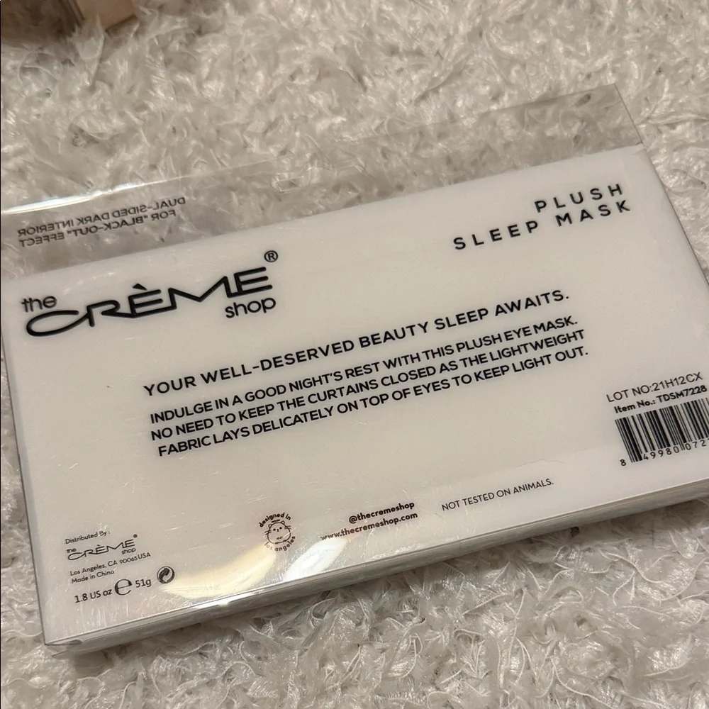 5/$25 The crème shop Girl Bye Plush Sleep Mask - 🆕 - Picture 2 of 2